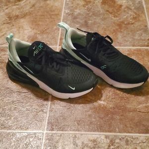 Women's Nike Air Max 270